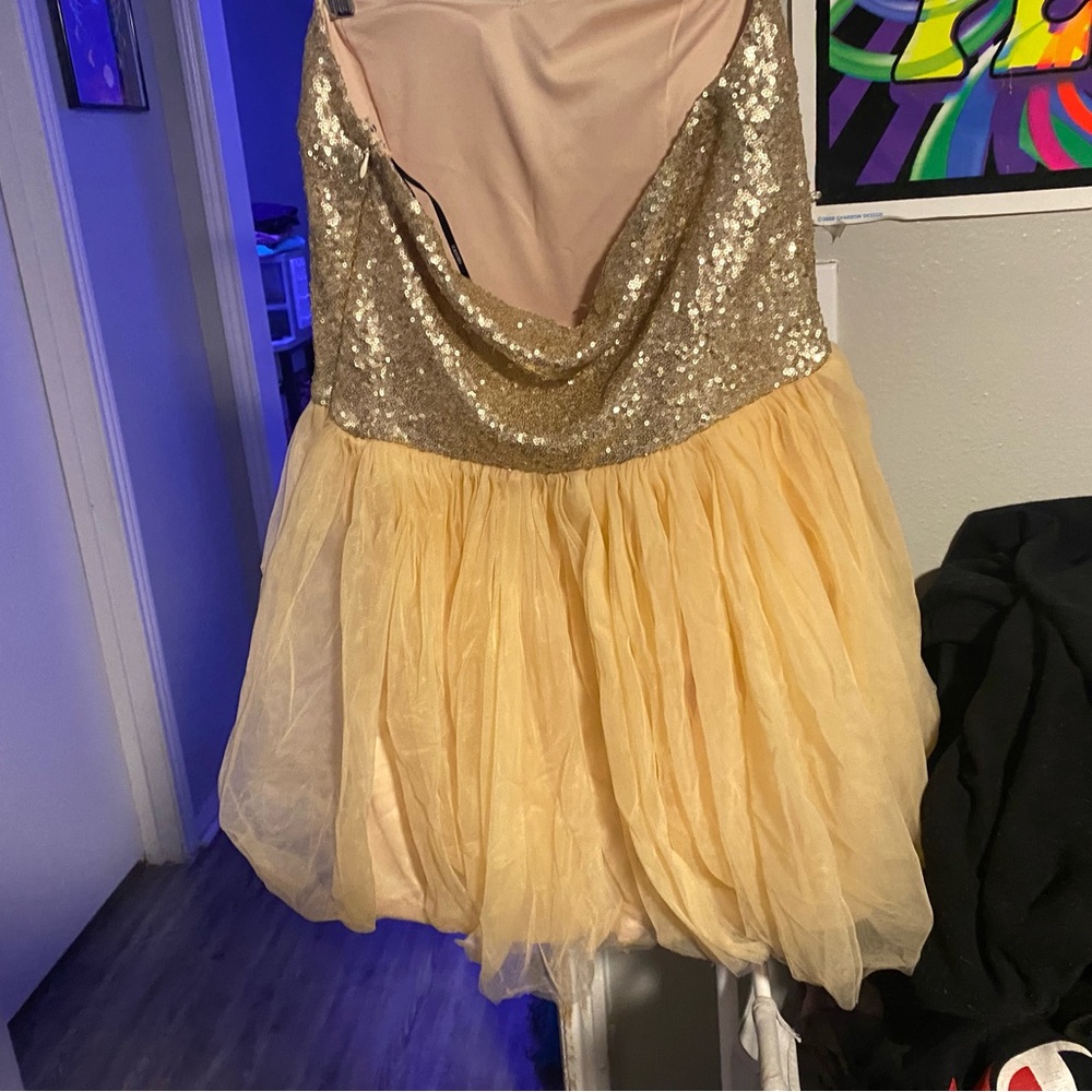 Strapless top - Picture 7 of 7